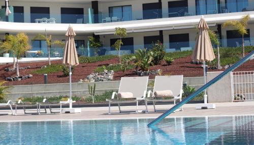 New Atlantic Homes Heated pool - Costa Adeje - Photo 3, sunbed