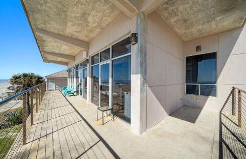 Oceanfront Experience - Photo 21