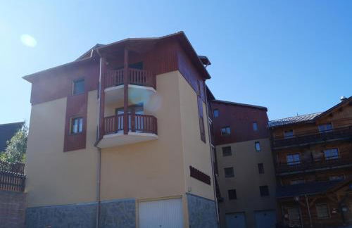 Mini T2 avec balcon et parking au pied des pistes - FR-1-165A-144 - Foto 13