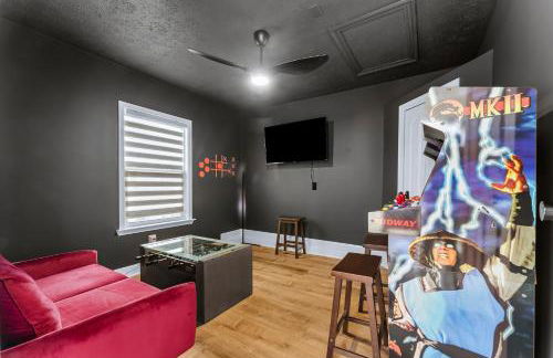 PCB Sleeps 22! 2 Homes, 2 Pools, 2 Mini Golf - Foto 19