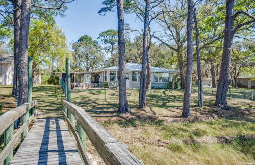 Perfect Summer Vacation/ Waterfront Property/Bay Views/ Ocean Views/ Boat Dock/ Kayak/Dog Friendly! - Foto 27