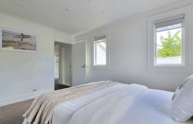 Cheerful 5 - Bedroom Home - Free Parking - Foto 8