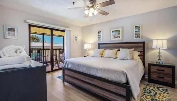 Gulf Watch 204 2 Bedroom Condo by RedAwning - Foto 5, Habitación