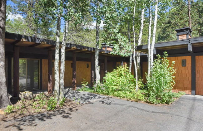 Joy on the River Stunning Waterfront Home for 10 - Foto 65