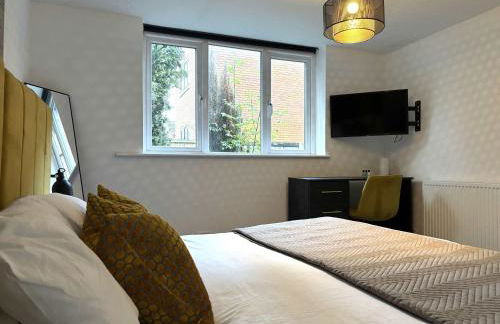 Large Luxury Home in Solihull - Sleeps 14 near NEC & BHX - Foto 28