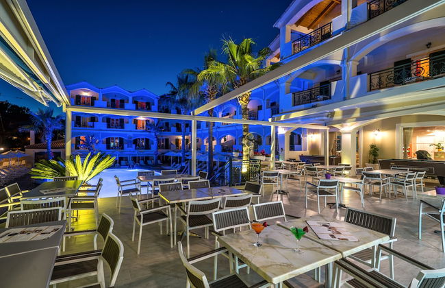 Atlantis Hotel - Photo 49