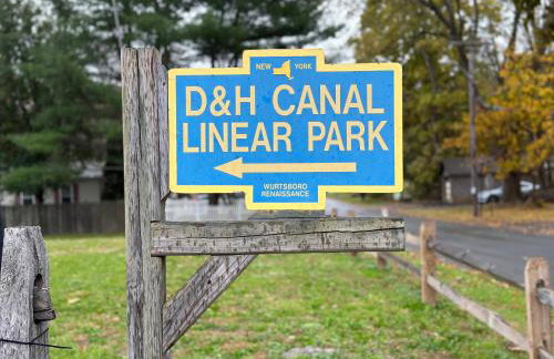 Escape to a Streamside Cabin in the Lower Catskills - Foto 28