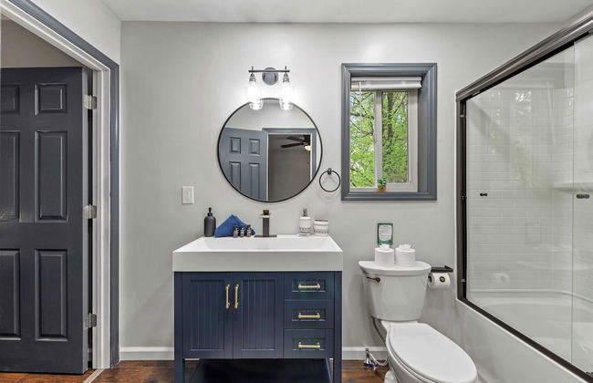 The Tranquil Trails by Avantstay Lake Access, Deck, Fireplace - Foto 28