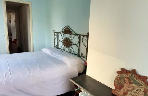 Luxury Lakefront Villa on Lake Maggiore with Private Beach - Photo 26