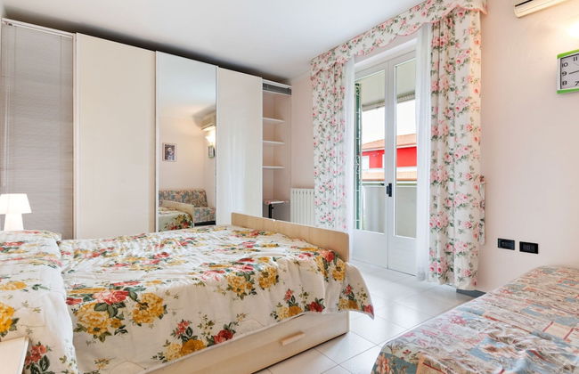 Vibrant Holiday Home in Lazise with Swimming Pool near Lake - Foto 5