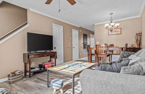 Woodstone Retreat right next to UGA golf course - Foto 7