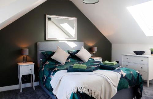 Emerald Lodge - Photo 1