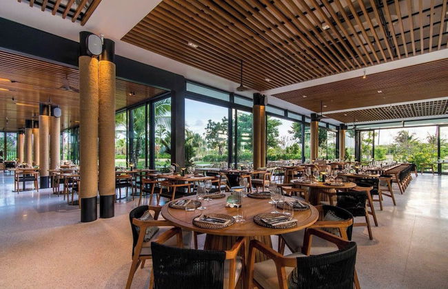 Sailing Pool Villas & Resort Phu Quoc - Foto 60