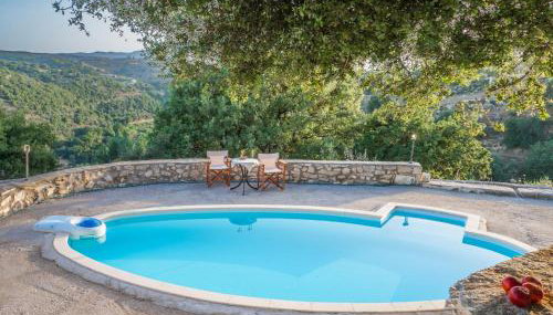 Stone Built Private villa Limeri with pool, BBQ & Shaded Patio - Foto 2