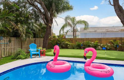 Luxury Family Beach Escape with Heated Pool and Putting Green - Foto 43