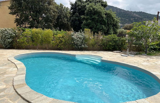 Charming Villa in Saint-tropez With Private Pool - Foto 1