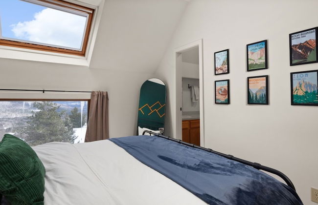 Clyde's Cabin 4 Bedroom Home - Foto 9