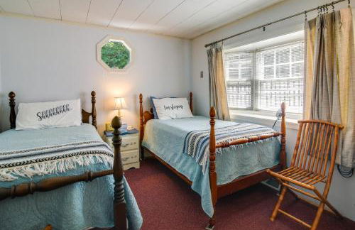 Bayfront Plymouth Gem with Sunroom, Steps to Shore! - Photo 17