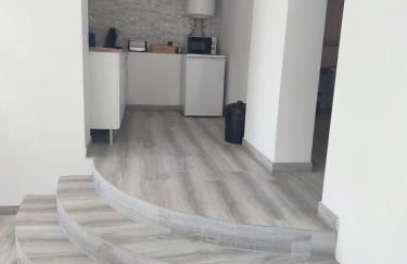 Planta independiente en Villa Primavera - Photo 6