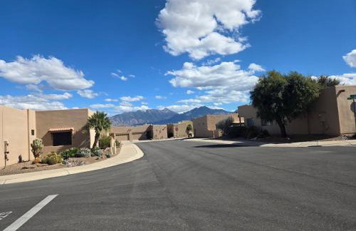 55 Plus 2-bedroom, 2-bathroom Townhouse in The Springs at Santa Rita - Foto 66