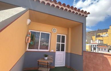 ACOGEDOR ATICO CON TERRAZA EN SAN CRISTOBAL DE LA LAGUNA - Foto 4