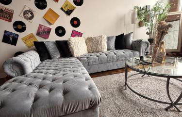 Riverside Hideaway in Corktown 420 & Free Parking - Photo 1