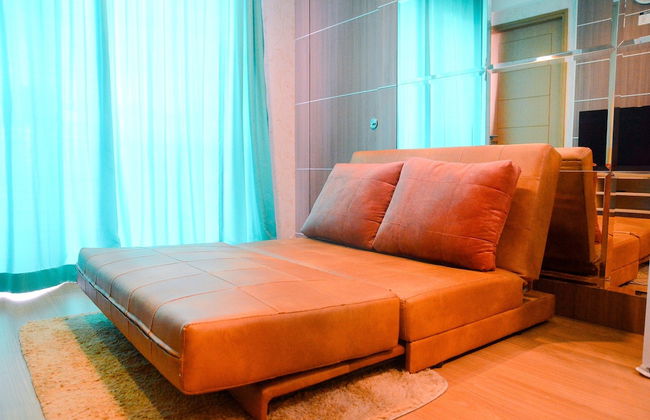 Full Parquette 2BR @ Cinere Bellevue Apartment - Foto 2