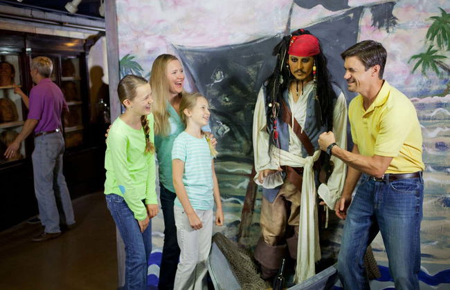 Entrada a Potter’s Wax Museum - Foto 2