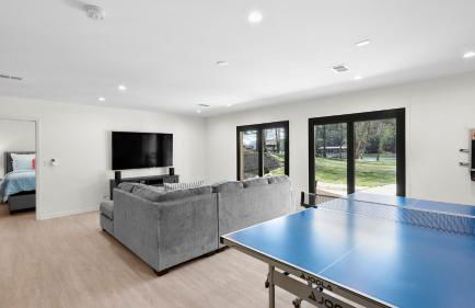 Knotty Pines by Avantstay Lake Views, Renovated - Foto 111