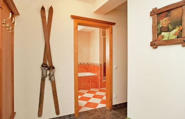 Chalet in Saalbach Near Ski Lift & Sauna - Foto 15