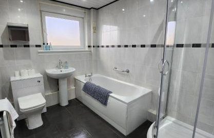FM Homes & Apartments 3 Bedroom House Motherwell - Foto 14