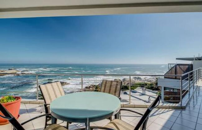 Immaculate Penthouse w Views Splash Pool CBT Penthouse - Photo 8