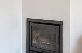 Bright Flat with Balcony & Garage by HostWise - Foto 39