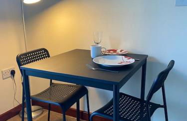 One Bedroom Bungalow No1 - Secure Gated Parking - Foto 27