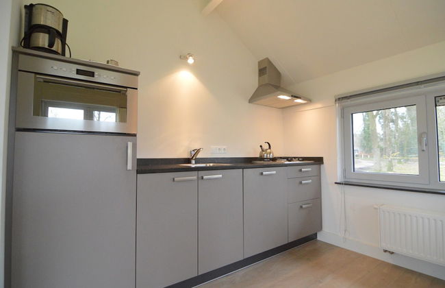 Inviting Holiday Home in Stramproy With Terrace - Photo 9