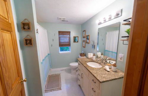 The charming Glenn Cottage! Walk to Lake Michigan! - Foto 14