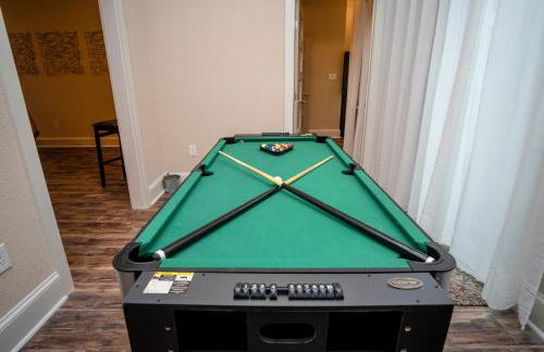 Brand NEW Large Impressive House Near Downtown! - Foto 68