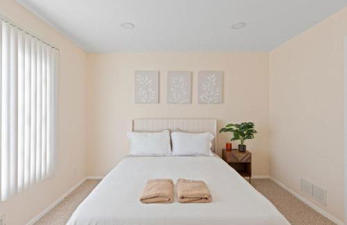 Charming Entire Home,18m to Manhattan, Home Theater - Foto 16