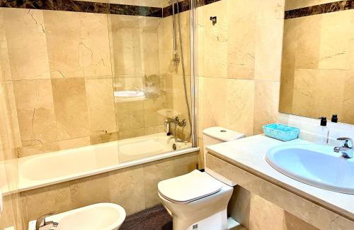 Breathtaking sea view - Photo 13