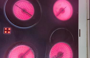 Halle, Bestes in Preis- Leistung- Lage, City, EG, 84 qm, SD, 1- 3 Doppelzimmer, extra für sie kostenlose TV Lounge extra Küche u Bad bis 6 Personen - Foto 39