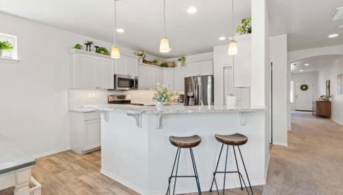 The Explorer! Extra Game Room, Fire pit Sleeps 10! - Foto 3