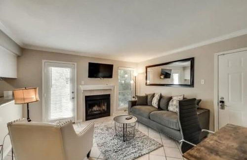 Cozy 2BD Apt DFW South I12 - Foto 2