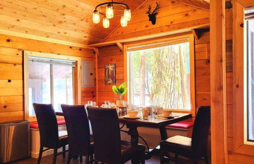 Sequoia Splendor, inside Kings Canyon NP by Visitors Center - Foto 33