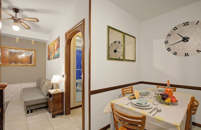 Robert House 50m From The Lake - Photo 20