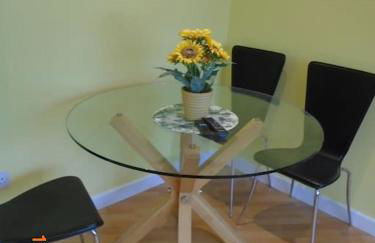 Comfy Apartment 16 Easy access to Central London - Foto 8