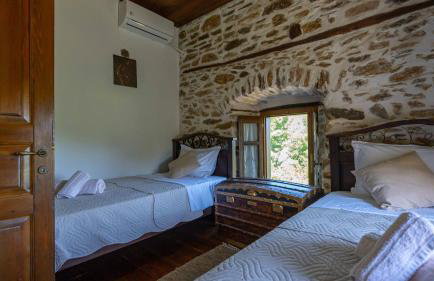 Μountain Whispers - Foto 11