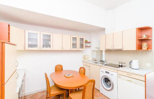 Stone House DiMaTo - Photo 13