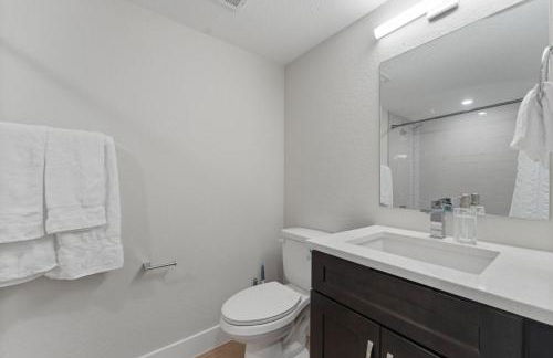 The Modern Muse Art Home - Foto 29