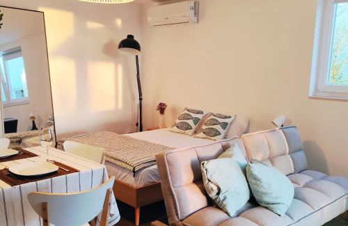 Tēra Stay - Photo 17