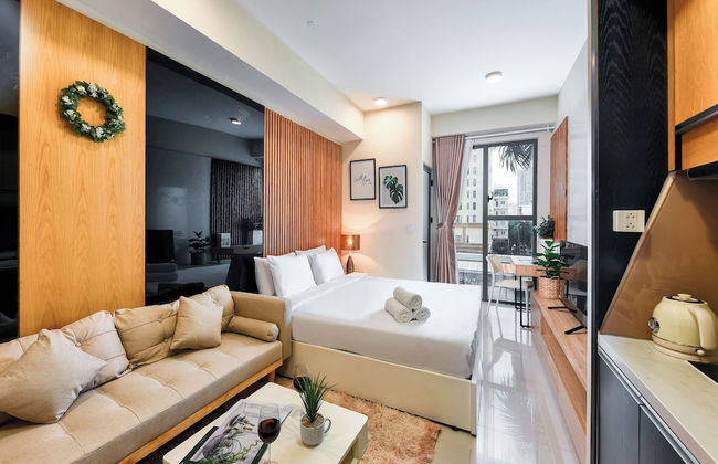 S Lux Apartment - Photo 15